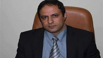 أحمد فاروق: كرم كردي يستهدف السيطرة على نقابة الصيادلة