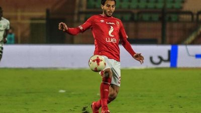 الأهلي يتقدم على المقاصة بهدف في الشوط الأول