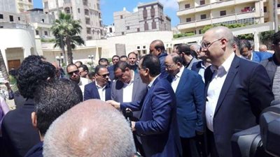 اليوم.. مدبولي يتابع مشروعات العاصمة الإدارية والمتحف المصري الكبير