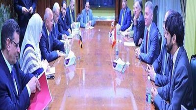 تفاصيل لقاء كامل الوزير بالسفير البريطاني بالقاهرة