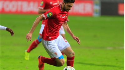 إصابة نيدفيد بتمزق في غضروف الركبة