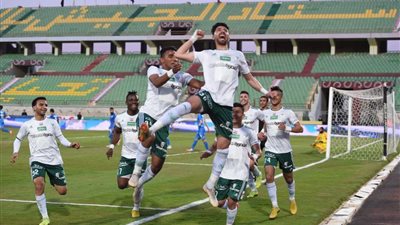 معسكر مغلق للمصري بالقاهرة استعداداً لمواجهة شقيقه الاسماعيلي