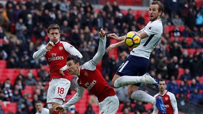 ارسنال يتقدم علي نابولي بهدفين في الشوط الأول بالدوري الأوروبي