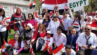 الوطنية للانتخابات: تقديم جميع الدعم للمصريين بالخارج خلال عملية الاستفتاء