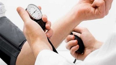 للنساء.. تعرفي على مخاطر الكوليسترول المنخفض بالجسم