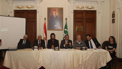 بالصور.. انطلاق صالون الوفد لمناقشة 