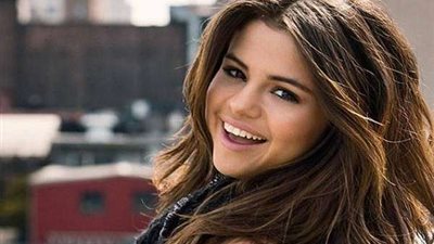 سيلينا جوميز تعود مجدداً للمسرح