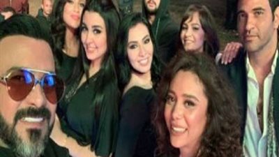 محمد رجب يظهر لأول مرة مع بطلات مسلسل 