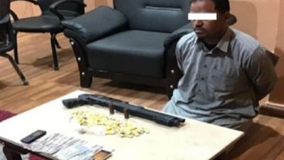 سقوط أحد مروجي المخدرات بالقليوبية