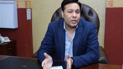 من بينها الولادة والجيم.. طبيب يكشف عن أسباب 