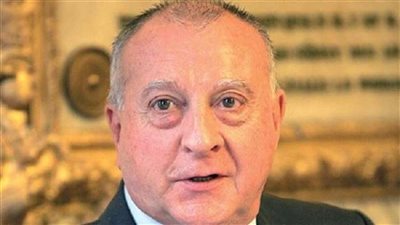 بالفيديو.. مؤرخ فرنسي: الدساتير ليست كتبًا مقدسة وترضخ لرغبات الشعوب