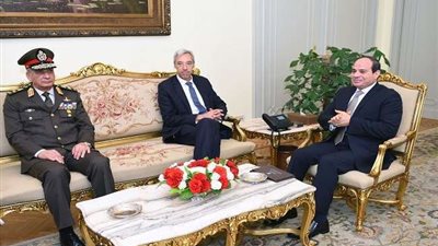 السيسي يستقبل وزير دفاع البرتغال اليوم