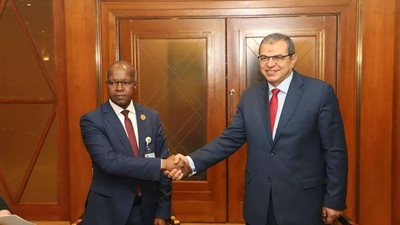 وزير العمل الليبي: بلادي في أمس الحاجة للعمالة المصرية