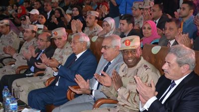 محافظ الدقهلية يشهد الندوة التثقيفية للقوات المسلحة بجامعة المنصورة