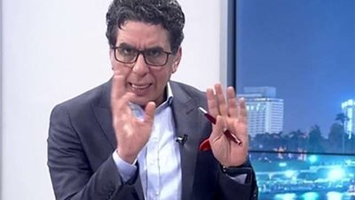 شقيق المذيع الإخواني محمد ناصر يبايع السيسي ويؤيد التعديلات الدستورية