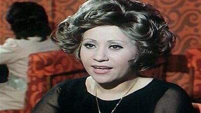 آمال رمزي: المشاركة في الاستفتاء واجب وطني.. والسيسي وعد فأوفى