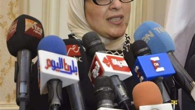 بالصور.. الصحة تطلق حملة لعلاج الوافدين واللاجئين في مصر من فيرس سي