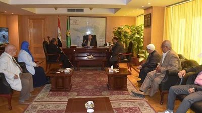 محافظ الفيوم يلتقي رئيس الاتحاد العام للجمعيات الأهلية لبحث سبل التعاون