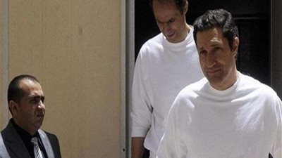 19 مايو.. محاكمة أبناء مبارك في قضية التلاعب بالبورصة