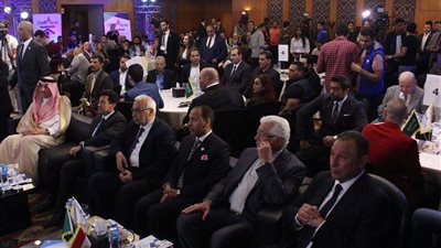 وزير الرياضة والسفير السعودي يفتتحان مركزًا للعلاج الطبيعى والتأهيل