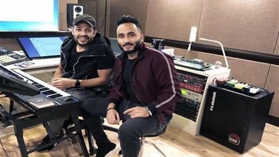 محمد حماقي يتعاون مع المخرج مصطفى عامر في كليب جديد