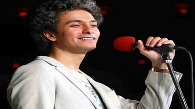 محمد محسن يسجل اغنيتة الجديدة 