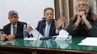 عبد الحي: معاشات الأطباء ليست إعانة ونطالب المسئولين بإلغاء قرار التضامن