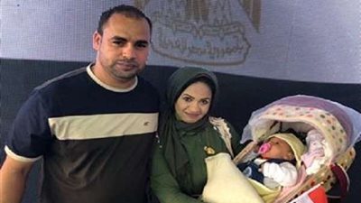 أصغر ناخب في الكويت يشارك في الاستفتاء على التعديلات الدستورية