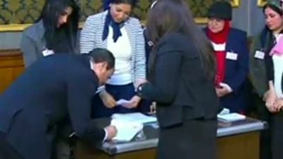 بالفيديو.. السيسي يدلي بصوته في الاستفتاء على التعديلات الدستورية