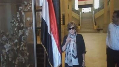 بالصور.. جيهان السادات تدلي بصوتها في الاستفتاء على الدستور