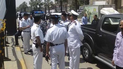 وفد أمني يتفقد سير العملية الانتخابية بالهرم