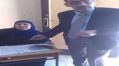 ضياء رشوان يدلي بصوته في الاستفتاء على التعديلات الدستورية