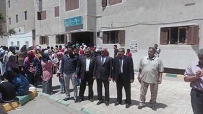 بالصور.. توافد المواطنين بمحافظة قنا للمشاركة في الاستفتاء على الدستور