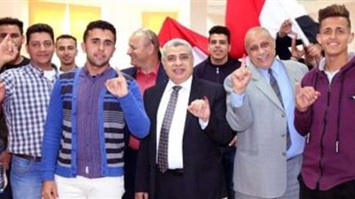 رئيس جامعة طنطا: وفرنا أتوبيسات للطلبة والعاملين المتجهين للجان الاستفتاء