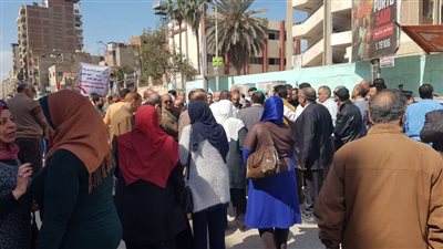 تأخر فتح 5 لجان في اليوم الثاني للاستفتاء على تعديل الدستور بالدقهلية