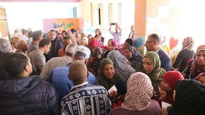 رئيس لجنة 7 بالهرم: إقبال مكثف من المواطنين للتصويت في الاستفتاء