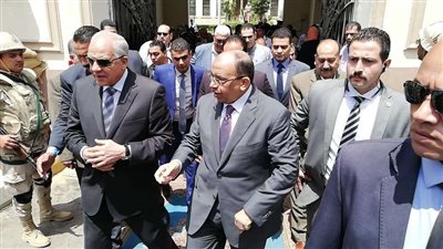 بالصور.. وزير التنمية المحلية ومحافظ الجيزة يتفقدان لجنة المتحف الزراعي