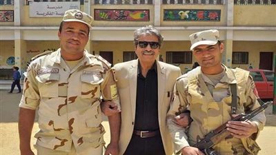 جمال عبد الناصر يدلي بصوته في الاستفتاء على التعديلات الدستورية