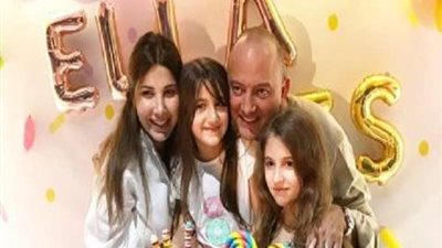 بالصور.. نانسى عجرم تحتفل بعيد ميلاد نجلتها 