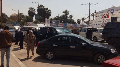 حكمدار العاصمة يتفقد لجان 15 مايو وحلوان لمتابعة الاستفتاء على الدستور