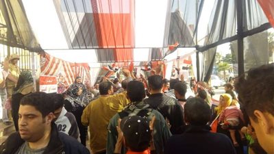 استمرار توافد الناخبين على لجان حلوان للإدلاء بأصواتهم