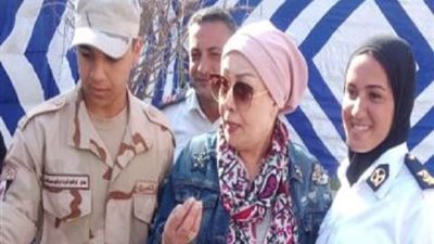 هالة فاخر تدلي بصوتها في الاستفتاء على التعديلات الدستورية