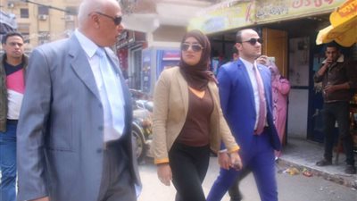 بالصور.. إيمان ريان تتفقد سير العملية الانتخابية بمركز طوخ