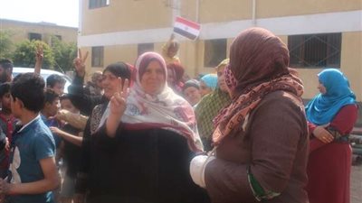 احتفالات لأهالي 