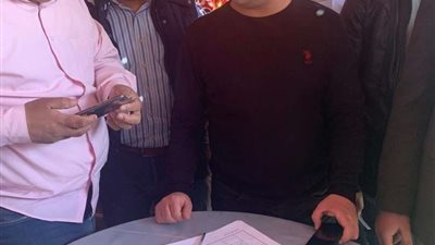 بالصور.. كريم حسن شحاتة يشارك في الاستفتاء على التعديلات الدستورية