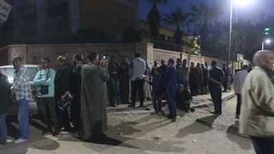 تكدس شديد قبل إغلاق لجان التصويت على الاستفتاء بمدينة نصر