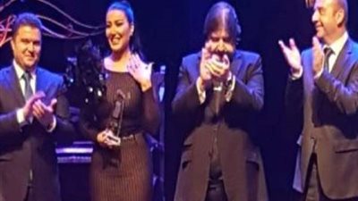 بعد تكريمها في دمشق.. سمية الخشاب تعرب عن سعادتها بأهل سوريا 