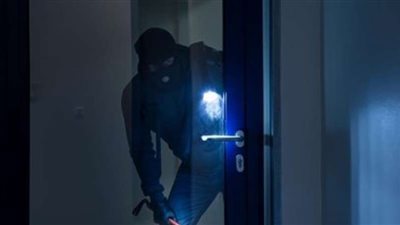 لص يسرق 11 قطعة سلاح من مركز شرطة في نيوزيلندا