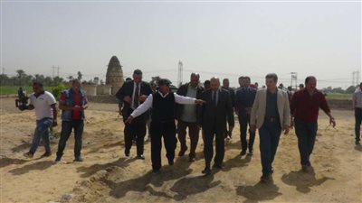 رئيس جامعة المنيا يجتمع بأعضاء مركز البحوث والتجارب والزراعية