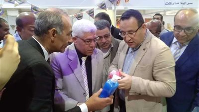 محافظ الإسكندرية يفتتح معرض أهلا رمضان